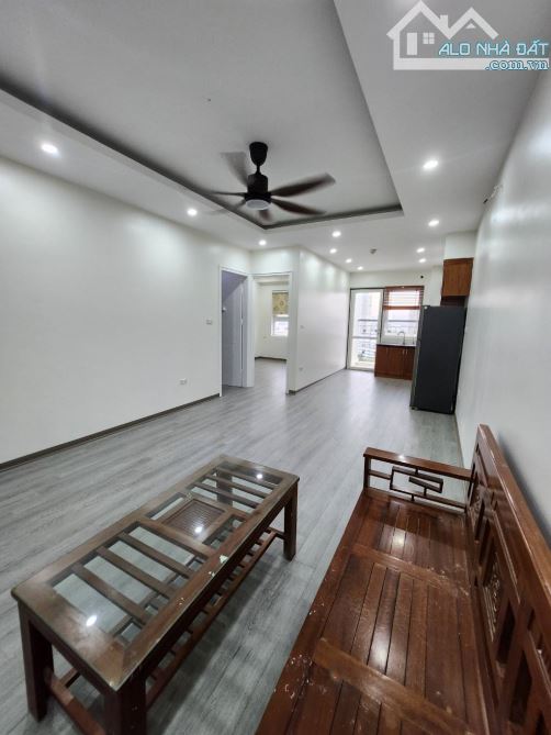 Bán căn hộ Vinaconex Trung Văn đẹp long lanh! 95m2 3n2wc chỉ 4.tỷ - Nội thất cơ bản ở ngay - 2