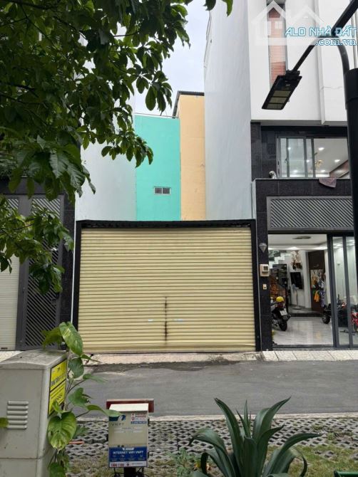 Bán lô đất khu đồng bộ đường Quang Trung P10 - DT(4.5mx13m) - giá 7ty3.