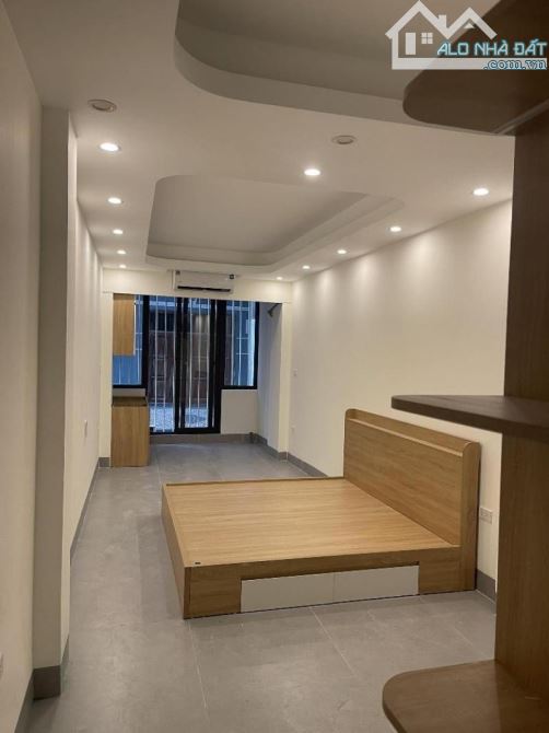 THỤY KHUÊ TÂY HỒ 45m -8 TỶ -THANG MÁY 6 TẦNG VÀI BƯỚC RA HỒ