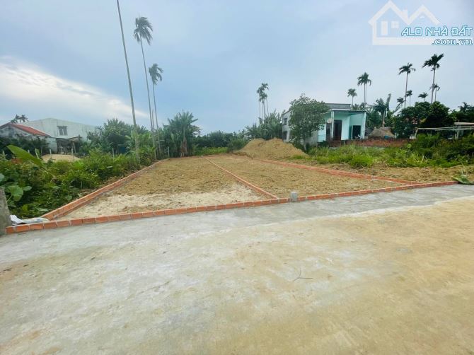 NAM PHƯỚC - ĐÀ NẴNG- GẦN QUỐC LỘ 1A BÁN 2 LÔ LIỀN KỀ 175M2/LÔ ĐẤT Ở