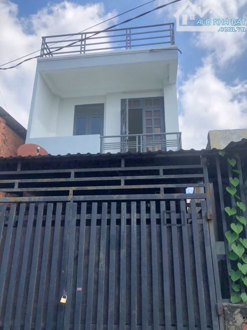 LINH XUÂN NHÀ 3 TẦNG ĐƯỜNG Ô TÔ 8 M DT 65 M2 GIÁ 4,5 TỶ
