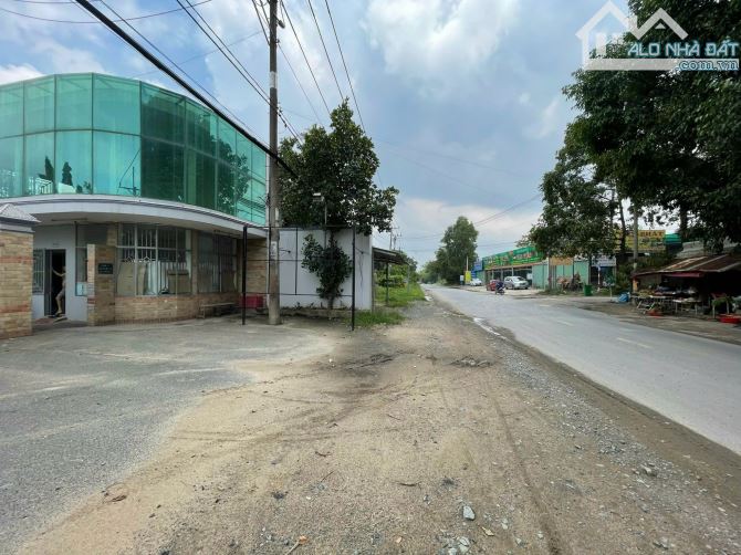 HẠ GIÁ 10 TỶ BÁN GẤP NHÀ XƯỞNG MT TỈNH LỘ 15, HOÀN CÔNG, PCCC THẨM DUYỆT