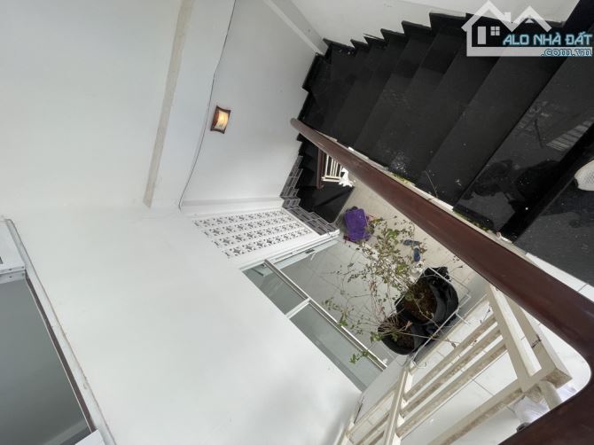 Bán nhà q7, tân thuận tây, 67m2, 2 tầng, nhỉnh 5 tỏi