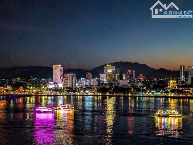 Bán lô góc nguyễn đăng tuyến. Gần hoàng sa.sát biển sơn trà TP ĐÀ NẴNG giá rẻ