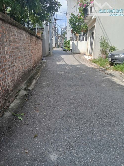 BÁN ĐẤT ĐA TỐN HÀ NỘI THÔNG Ô TÔ LÔ GÓC DT 70M GIÁ 5.8 TỶ CÓ TL LH  XEM ĐẤT