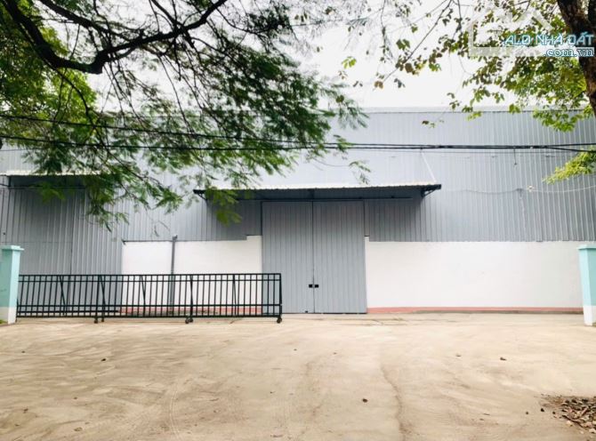 Cho thuê 1.000m2 Kho, Xưởng tại khu CN Ngọc Hồi, Thanh Trì , Hà Nội.