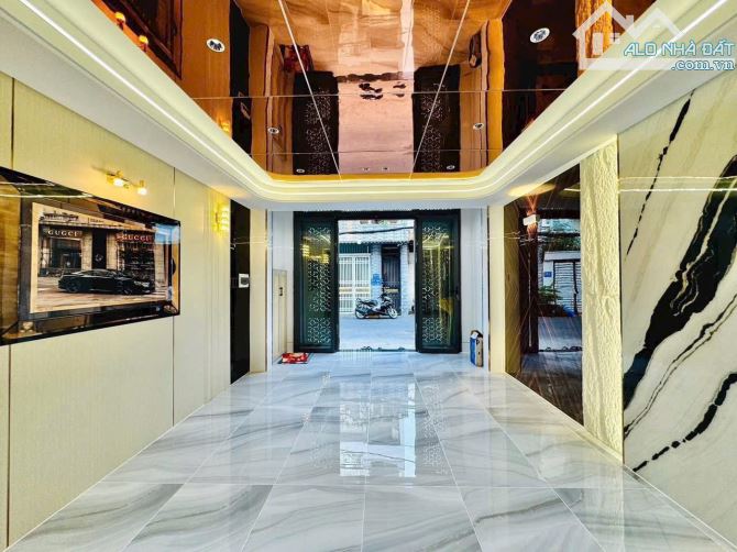 🏡SIÊU PHẨM NHÀ PHỐ LÊ VĂN THỌ-5 TẦNG-DT 4Mx16M-ĐƯỜNG NHỰA 8M-NGAY CÔNG VIÊN LÀNG HOA