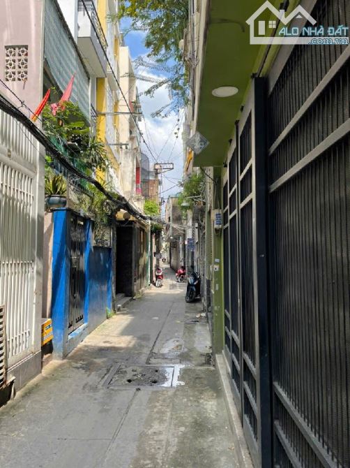 Bán nhà đẹp vào ở ngay Trần Quang Diệu, Lê Văn Sỹ Quận 3, 40m2, 4 lầu, chỉ hơn 7tỷ.