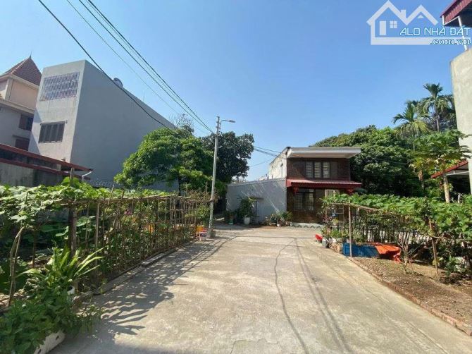Cần bán lô góc 64,7m2 đường 5m ở Sở Dầu, Hồng Bàng.