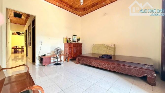 BÁN NHÀ HẺM NGUYỄN TRÁC - DT: 5x22m - TC: 40m2 - H: ĐÔNG NAM - 3,25 TỶ