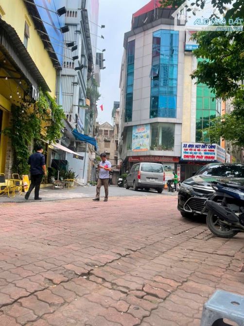 TOÀ VĂN PHÒNG KHUẤT DUY TIẾN 50M 5T MT 14M OTO TRÁNH VỈA HÈ KINH DOANH VỊ TRÍ SIÊU ĐỈNH