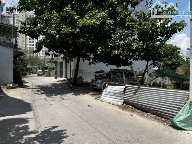 Lô đất 350m2 hẻm 6m Thông đường Nguyễn Ảnh Thủ, giá 10.95 tỷ