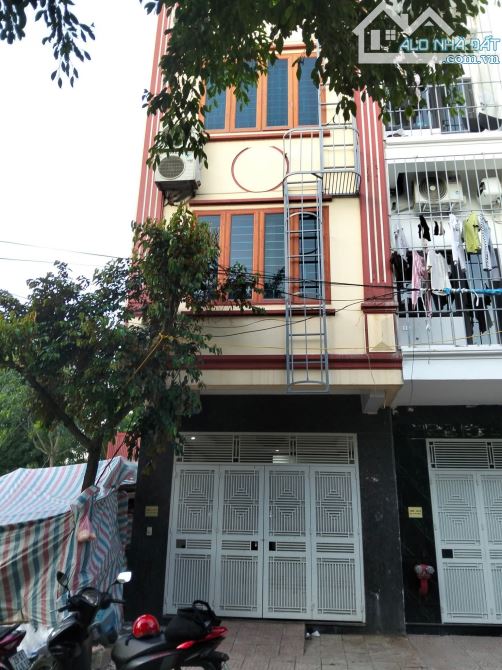 Bán gấp siêu phẩm kinh doanh,7 tâng thang máy,Khu B Yên Nghĩa giá đầu tư