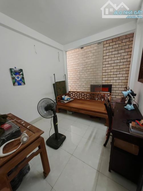 LIÊN MẠC – 37M² – 4 TẦNG – Ô TÔ TRÁNH, DỪNG, ĐỖ – VIEW HỒ – MT 3M – 5.95 TỶ