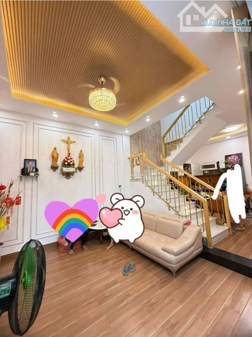🏠 Nhà 3 Tầng Đẹp - Full Nội Thất Châu Âu - Trung Tâm Hải Châu- Giá Nhỉnh 3Tỷ   📍 Vị trí:
