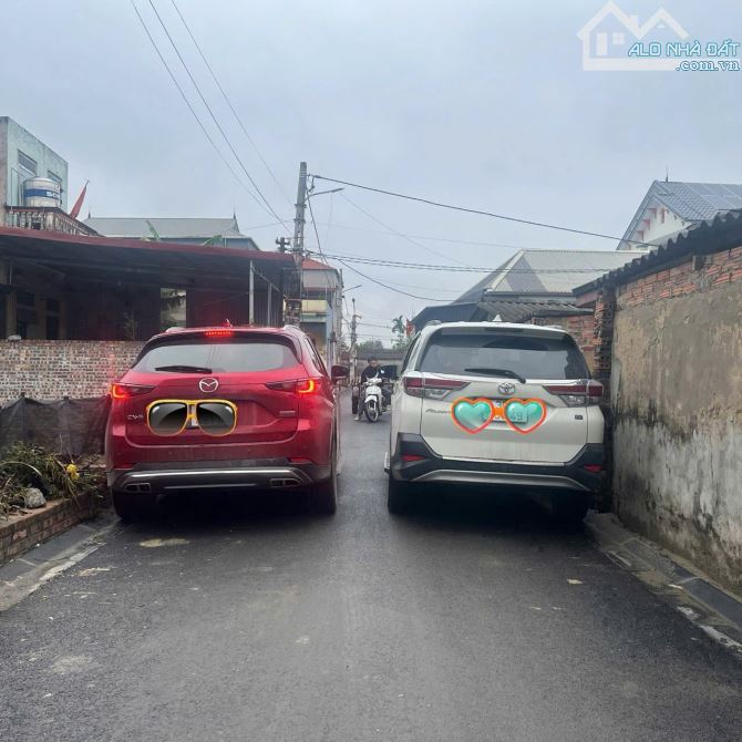 Bán lô đất tại đình trung xã thư lâm ( xuân nộn đô anh cũ ) dt 90.2m giá 6.3 tỷ