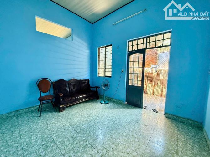 Bán đất tặng 2 nhà gác lửng kiên cố – Mặt tiền 6m – Giá chỉ 3.79 tỷ