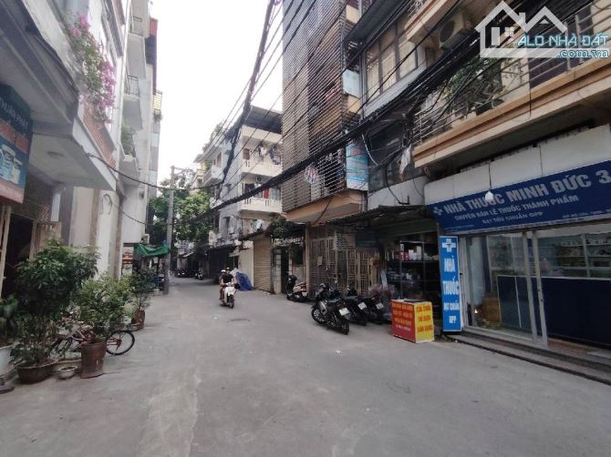 Bán nhà minh khai 68m ô tô tránh Kinh doanh giá hơn 15 tỷ