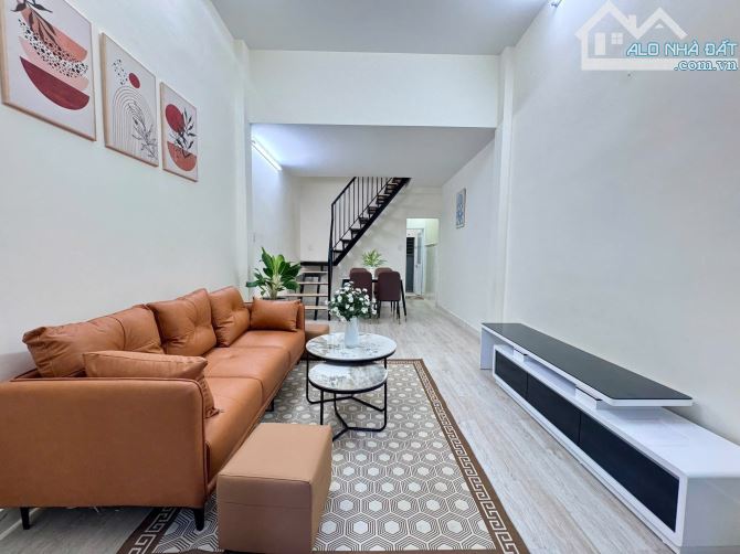 2 tầng kiệt Phan Thanh gần Đại Học Duy Tân giá chỉ hơn 2ty
