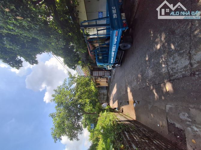 Nguyễn Khoái – 74m² – 3 tầng – Mặt tiền 5m – Cách phố 30m – Ở hoặc kinh doanh văn phòng