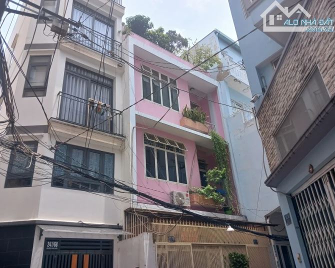 HẠ CHÀO 500 Triệu - Nhà Trung Tâm Q3 Nở Hậu: DT 66m², Ngang 4.2m Nở Hậu, Chỉ Còn 12.5 Tỷ!