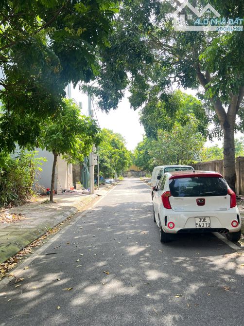 75m² – KHU CHẤT LƯỢNG CAO - TT PHÙNG lô góc 2 mặt tiền kinh doanh