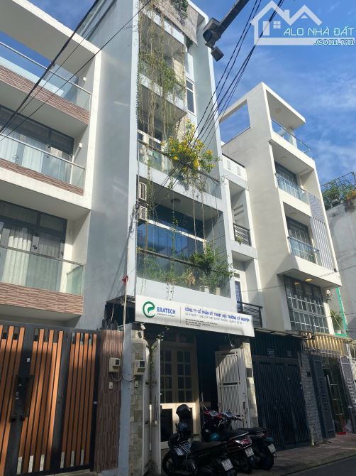 Nhà 5 tầng (4,5x18m). Vừa ở vừa kinh doanh đường Thành Thái, Q10 - 18,5 tỷ còn thương lượn