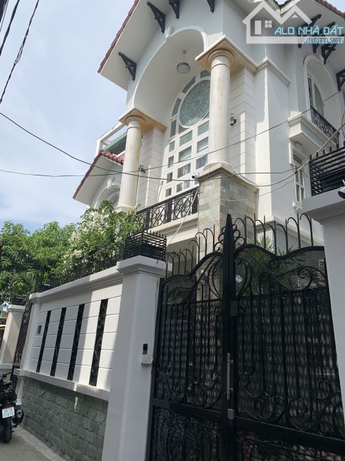 Biệt thự ngay trục Phan Đăng Lưu, 15x17m cn 258m2, chỉ 27 tỷ