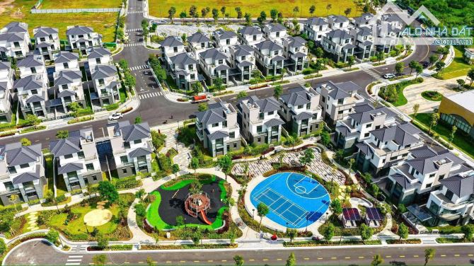 6 Tỷ Là Con Số Bạn Bỏ Ra Để Sở Hữu Biệt Thự Ven Sông Quận 2