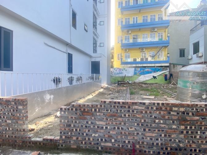 Bán gấp mảnh đất đẹp phố Kẻ Tạnh, sát TĐC Giang Biên, Long Biên 30m2, ô tô đỗ, nhỉnh 5 tỷ