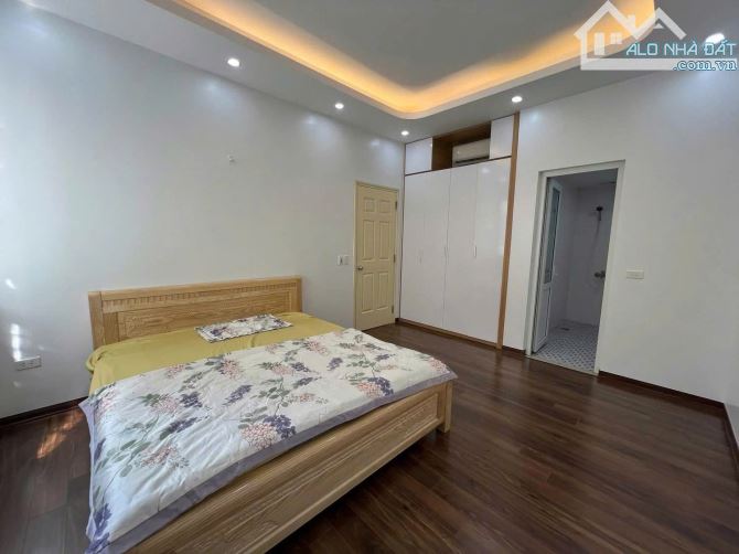 💥 6.6 TỶ – THU 20TR/THÁNG – LÔ GÓC 6 TẦNG TAM TRINH 💥