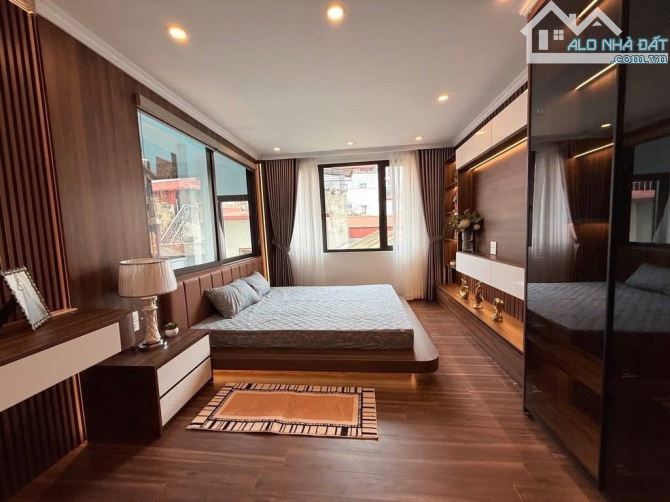 ĐÌNH THÔN - MỸ ĐÌNH, 35M x 5T, MT 4.6M, LÔ GÓC 2 THOÁNG, Ô TÔ DỪNG ĐỖ 24/24 - HƠN 6 TỶ