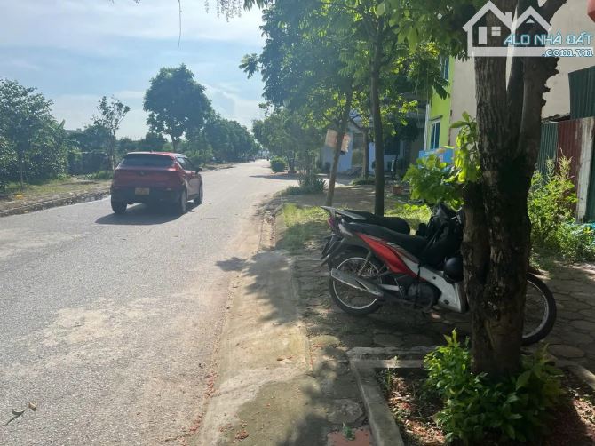Bán Liền Kề Hàng Bè, Mậu lương 55mx5 tầng, vỉa hê, ô tô tránh vừa ở vừa kinh doanh 14.7