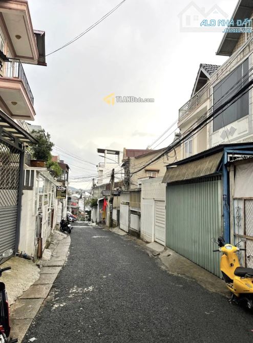 Nhà mặt tiền đường chính phan đình giót, cách chợ đêm chi hơn 2km