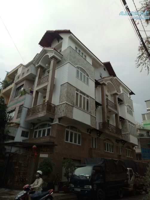 Mặt tiền An Dương Vương, P3. Quận 5. DT: 4.1x20m- 6 tầng,. Giá 35.5 tỷ TL
