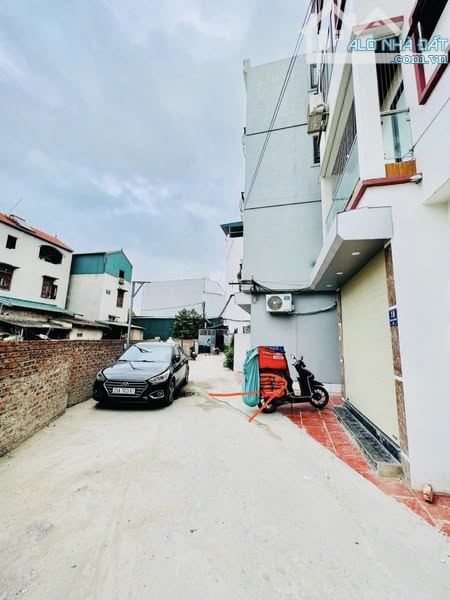 HÀNG HIẾN - NHÀ MỚI TINH - 5 TẦNG – 31M² – Ô TÔ ĐỖ – CHỈ 5,X TỶ ( CÓ TL ) BÁT KHỐI - LB