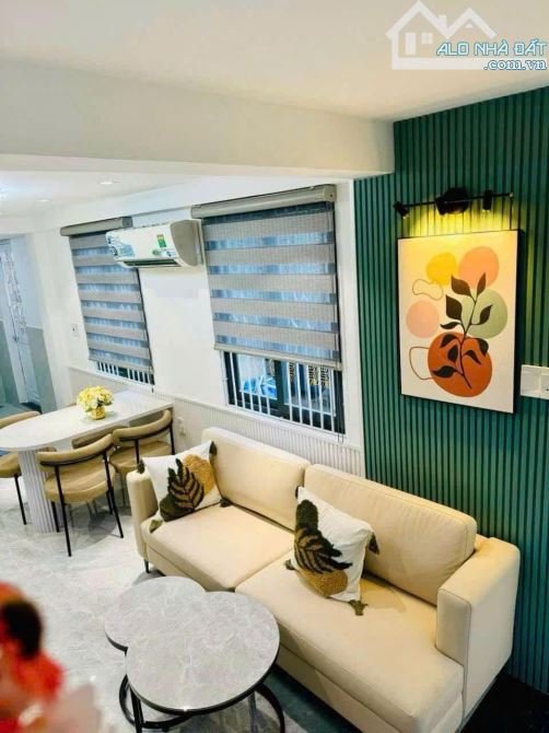 NHÀ 2 TẦNG XINH XẮN – CHO CẶP VỢ CHỒNG TRẺ 😍 VÀ 3 ĐỨA CON-LÊ ĐÌNH DƯƠNG