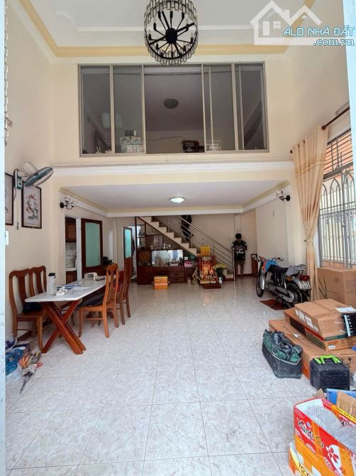 🏡 NHÀ LÔ GÓC 2 MẶT THOÁNG – LÝ TỰ TRỌNG – TRUNG TÂM HẢI CHÂU