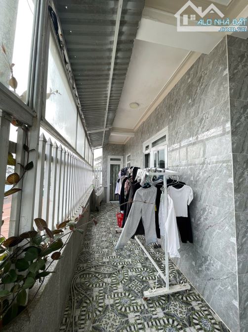 Chủ ngộp cần bán gấp nhà 106m2 Kim Đồng p6 Hẻm Xe Hơi Chỉ 5ty250