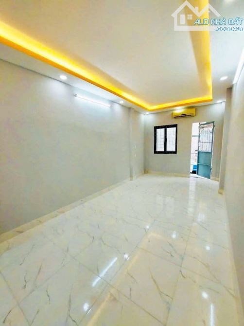 Nhà mới 99%, (3.5x13m 2L 2PN-3wc), 248/6 Nguyễn Tiểu La Q10