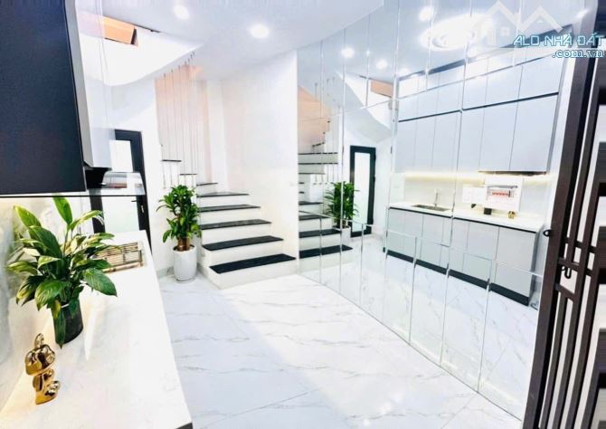 Duy nhất! Lô góc Xã Đàn, 20m ra ô tô, nhà đẹp, ở ngay. 13mx4T. Chỉ 2,6 tỷ