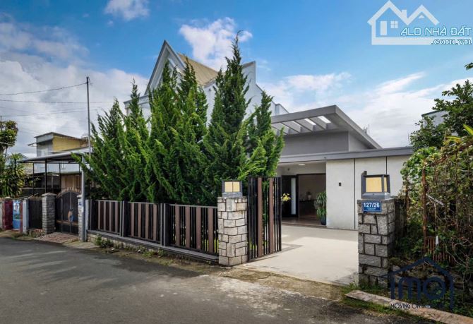 BÁN Villa Siêu Đẹp - Phong Cách Nhật Bản Sang Trọng Tai Trung Tâm Đà Lạt