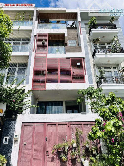 Bán nhà đường Hoàng Hoa Thám quận Tân Bình (Diện tích: 4x21m 1 trệt 3 lầu)