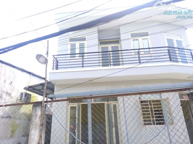 nhà 14x12m,1L,4pn  gics 2 mặt tiền hẻm nguyễn cửu phú 10tr/tháng