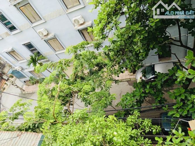 BÁN NHÀ TẬP THỂ GIẢI PHÓNG, SỔ KHỦNG, 3 NGỦ, Ô TÔ TRÁNH CHẠY VÒNG QUANH, CHỈ 4.x TỶ