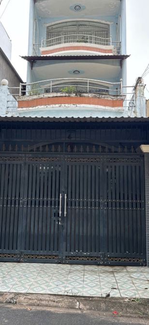 Cần bán nhà hẻm ô tô f13 khu Ga T3 /Q Tân Bình ngang4.8mx16m2/công nhận 72m2 Giá 10ty thươ