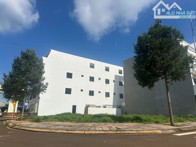 Lô góc đối lưng shophouse, đối diện công viên, gần ngay cổng chào, đường 18,5m KĐT Ân phú
