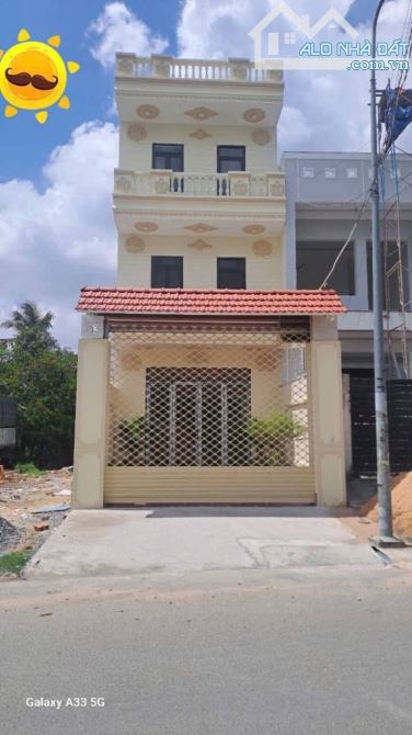 BÁN NHÀ HOÀN CÔNG, 3 TẦNG 5PN 100M2(5X20) CMT8 ,  LÁI THIÊU NHỈNH 6TỶ TL CHỦ