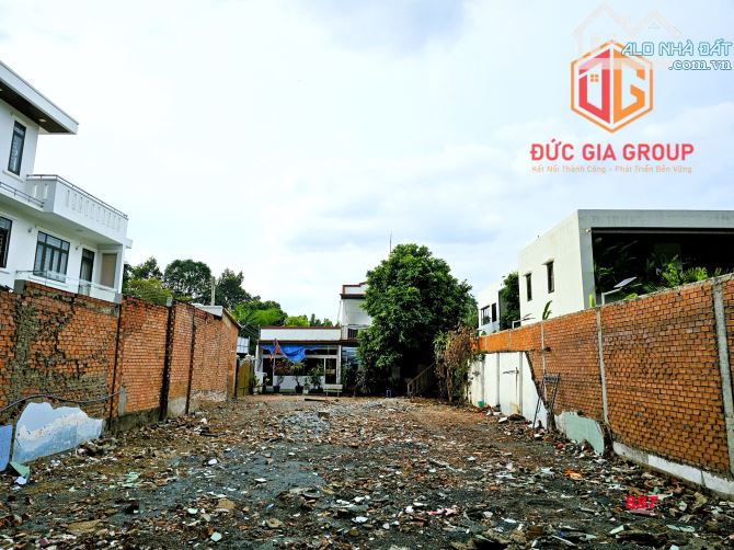 Bán đất mặt tiền đường Huỳnh Văn Nghệ, gần trường ĐH Lạc Hồng; sổ hồng 521m2 giá 22.9 tỷ