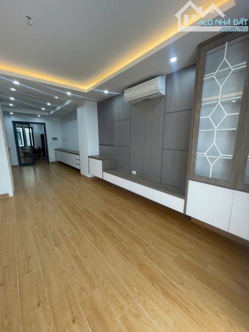 Nhà như khách sạn 5 sao giữa lòng Hà Đông Liền kề Văn Phú 78m2, 5 tầng thang máy